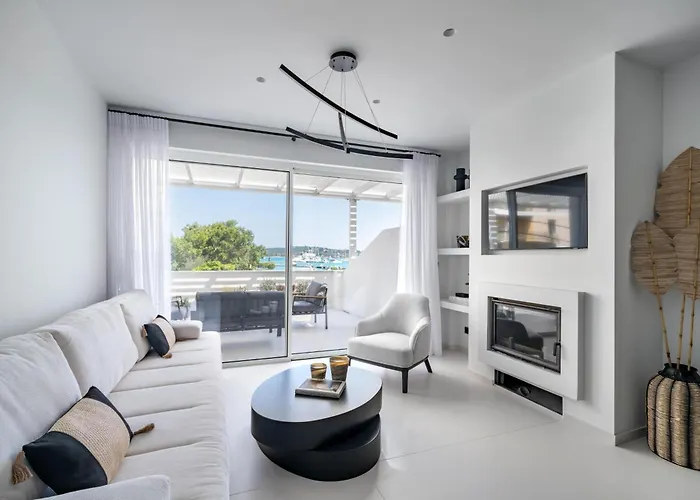 Marina Suite
