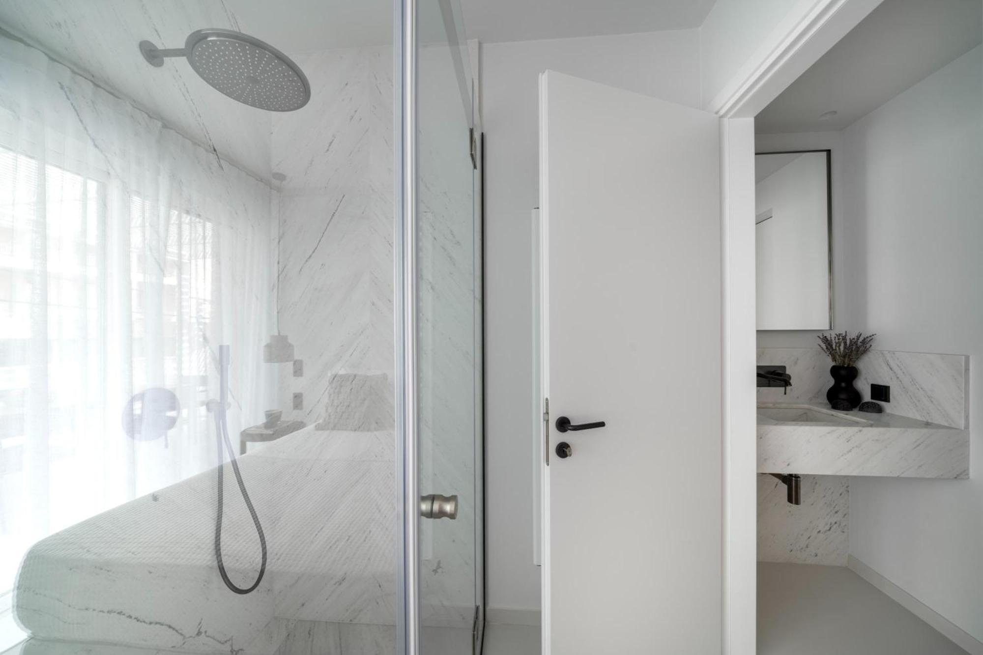 Apartament Marina *