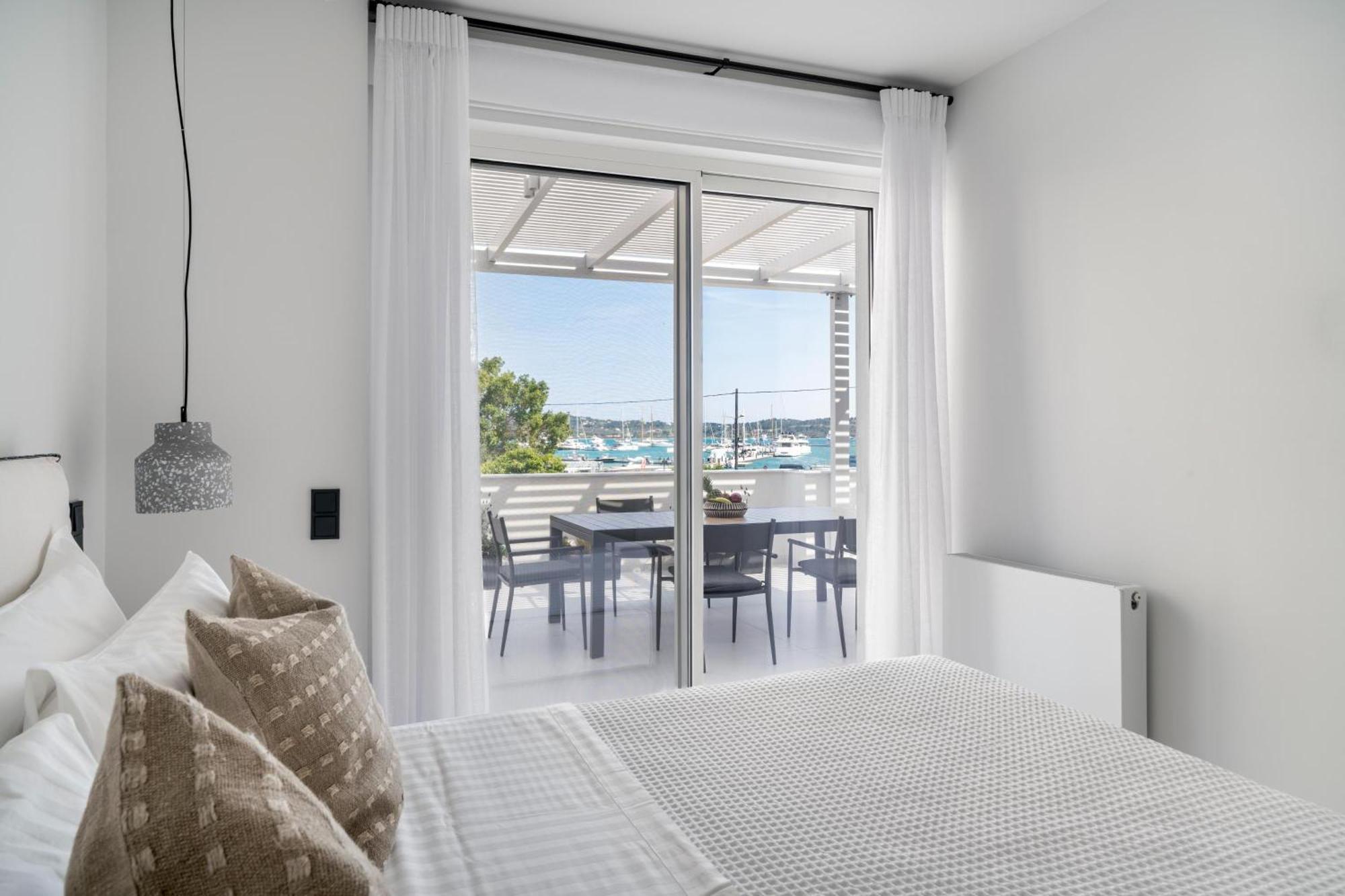 Marina Apartment